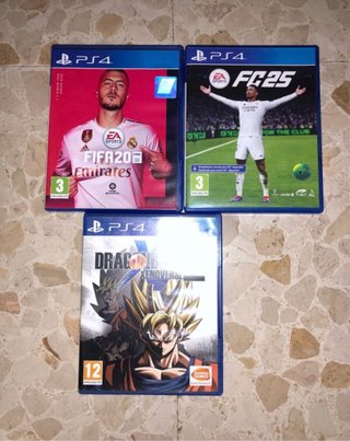 Confezione da 3 giochi per PS4