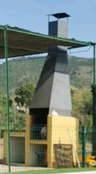 Chimenea Barbacoa con Parrilla