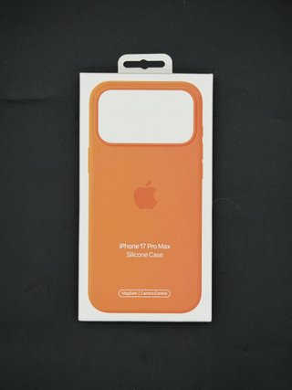 Funda iPhone 17 Pro Max Silicona Nueva 4