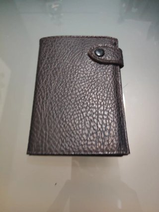 Portafogli da uomo marrone, portamonete, monete, banconote