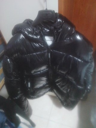 Piumino Bershka nero lucido