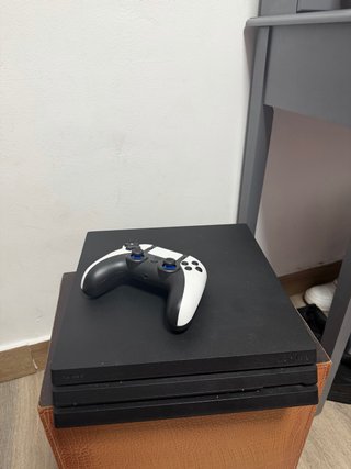 Consola PlayStation 4 Pro (PS4 Pro)