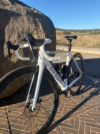 Bicicleta de Carretera Aurum Essentia