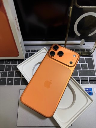 iPhone 17 Pro Max *100% de batería*