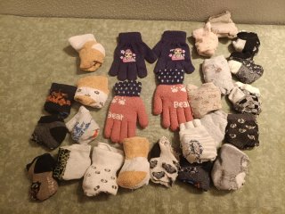 Lote de guantes y calcetines