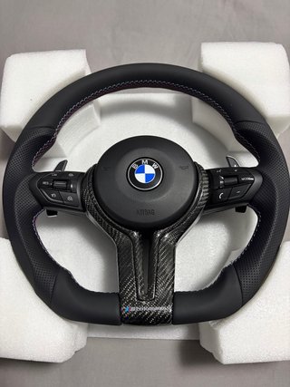 Volante BMW M Performance