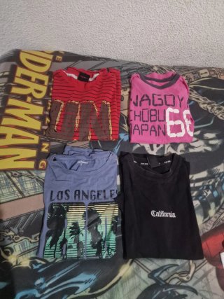 Lote de 4 camisetas estampadas