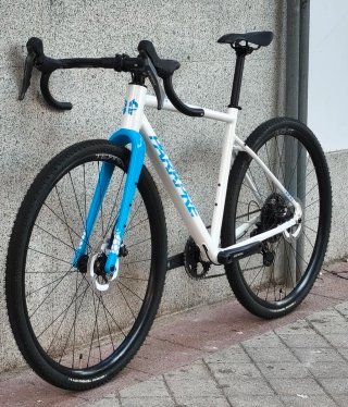 Bicicleta Gravel Parkpre Algravel GRX 800