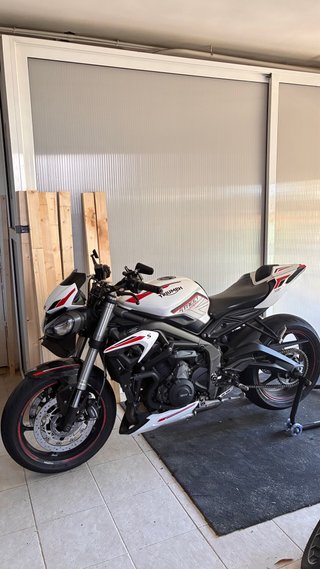 Triumph Street Triple 660s
