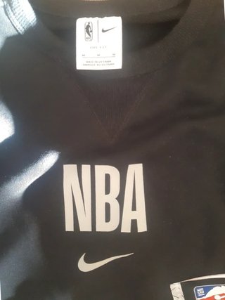 OFFERTA. Felpa Nike NBA. Colore nero. Taglia M.