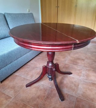 Mesa Redonda Extensible de Madera