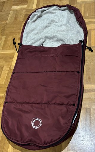 Saco para carro Bugaboo color granate