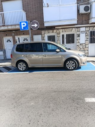 Volkswagen Touran 2013