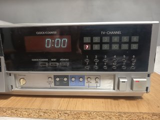 video beta, grundig VB140