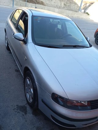 SEAT Leon 2000