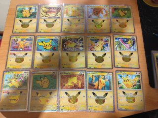Lote 30 Pikachus de Celebraciones 30 aniversario