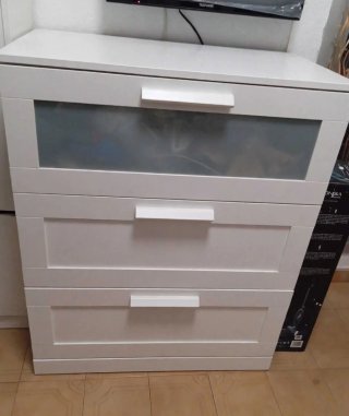 Cómoda Brimnes Blanca