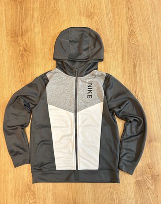 Chaqueta Nike deportiva con capucha 147-158 cm