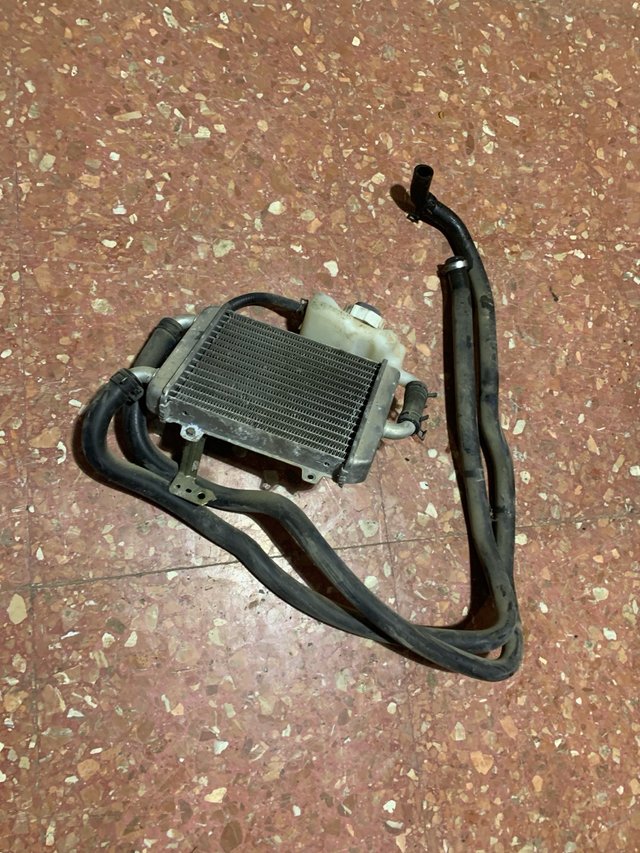 Radiador para Peugeot Speedfight 2