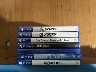 Set di 6 giochi per PS4 (PlayStation 4)
