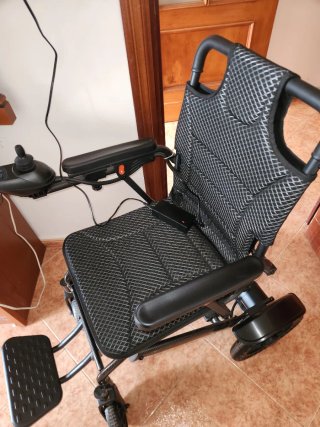 Silla de Ruedas Eléctrica Plegable