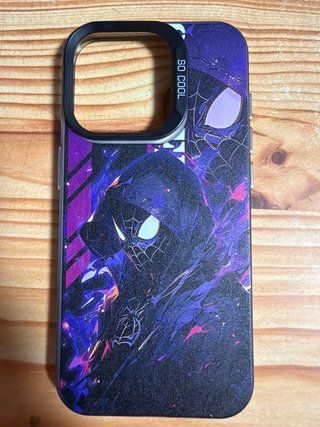 Funda iPhone 15 Pro Spiderman