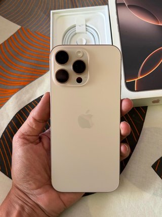 iPhone 16 Pro Max 256Gb 92% COMO NUEVO