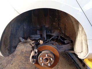 PASO RUEDA TRASERO DERECHO Volvo V40 (2012->)