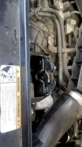 CERRADURA CAPO Kia Sorento R (XM)(2009->)