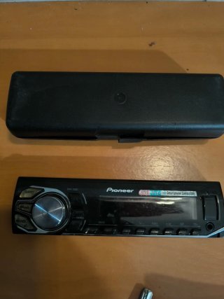 Radio Pioneer