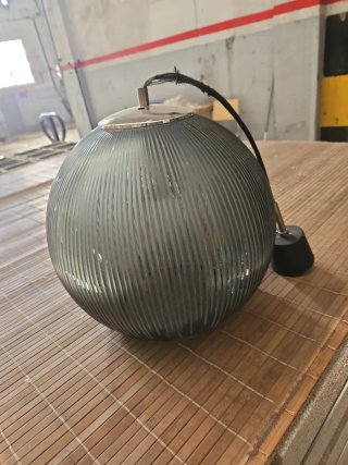 Lámpara de techo antigua esférica