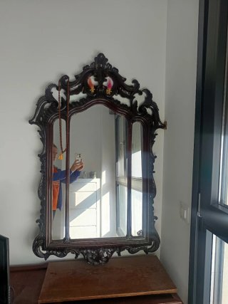 Specchio da Parete con Cornice in Legno Intagliato