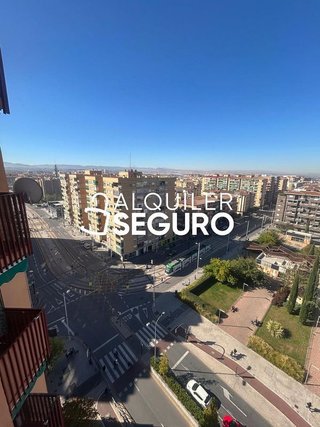 Piso en alquiler en Cervantes en Granada