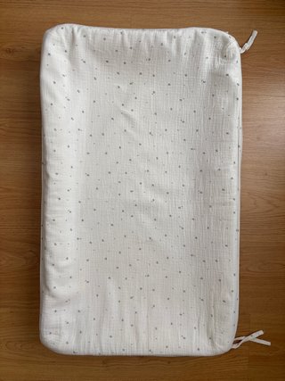 Cambiador Zara Home con funda de muselina