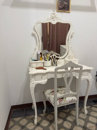 Tocador Vintage Blanco con Silla