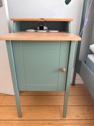 Comodino verde IKEA