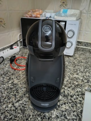 Cafetera Nescafé Dolce Gusto DeLonghi Piccolo