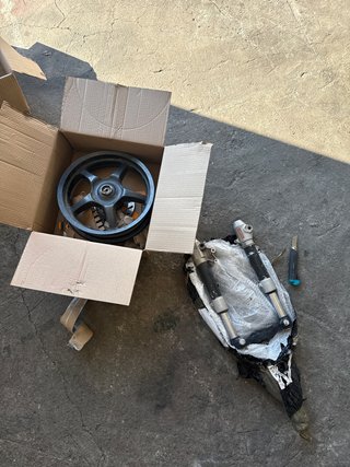 Horquilla y llanta para Yamaha Aerox