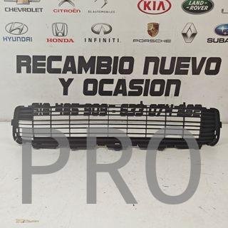 REJILLA PARAGOLPE DELANTERO PEUGEOT 3008 NUEVO