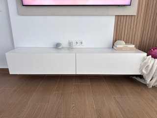 Mueble de TV suspendido blanco