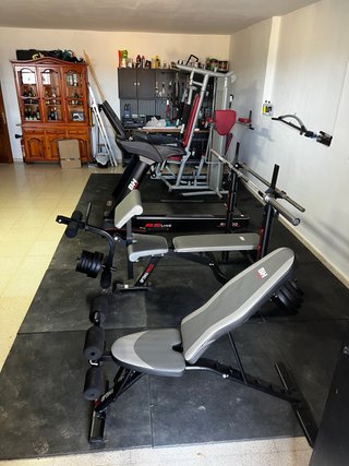 Gimnasio completo BH Fitness y pesas