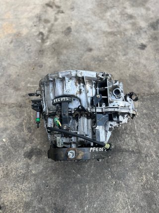 Caja de cambios Renault Master 3.0 PF6052