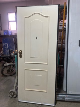 Puerta de Seguridad Blanca , marron interior