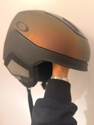 Casco Oakley