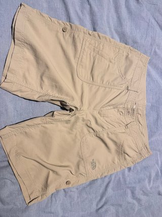 Pantalón corto The North Face beige