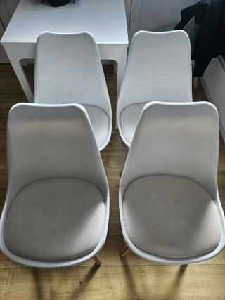 Set de 4 sillas blancas