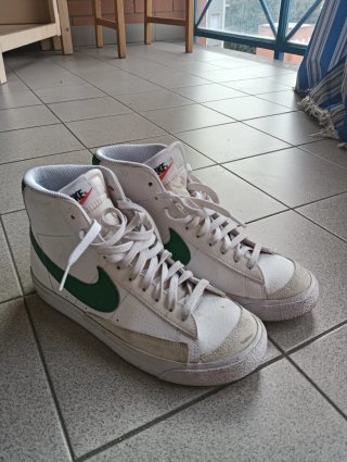 Nike Blazer Mid
