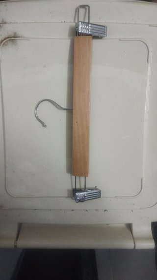 Percha de madera pantalones  5