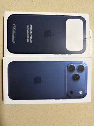 iPhone 17 Pro Max 1TB Azul con garantía y funda