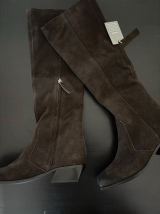 Stivali alti in pelle marrone